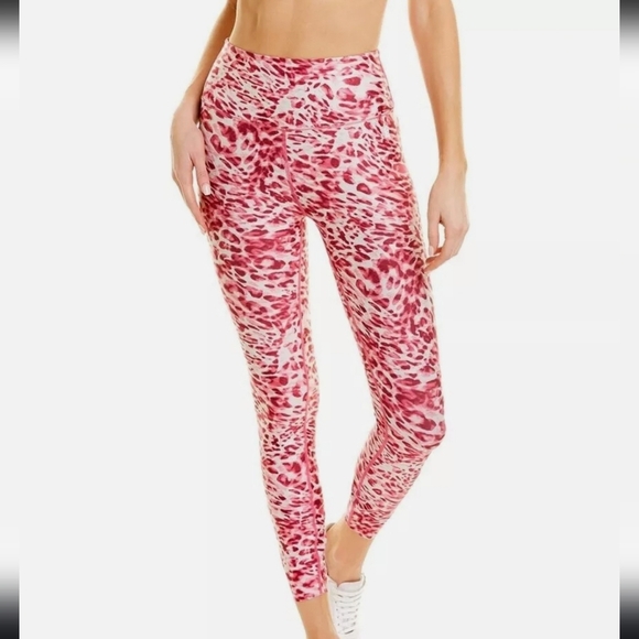Good American Pants - New Good American Core Power‎ 7/ 8 Leggings in Quartz Leopard Print Size 2